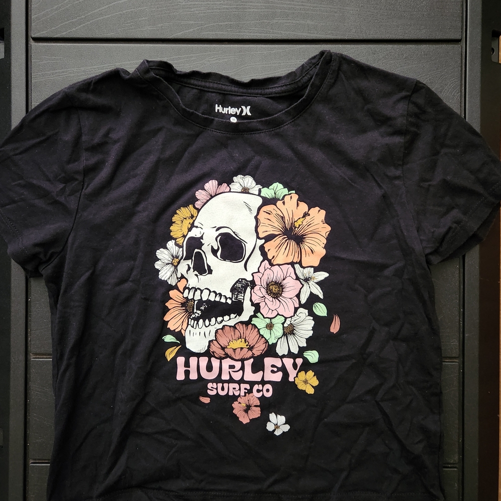 Hurley Black Floral Skull Graphic Tee
